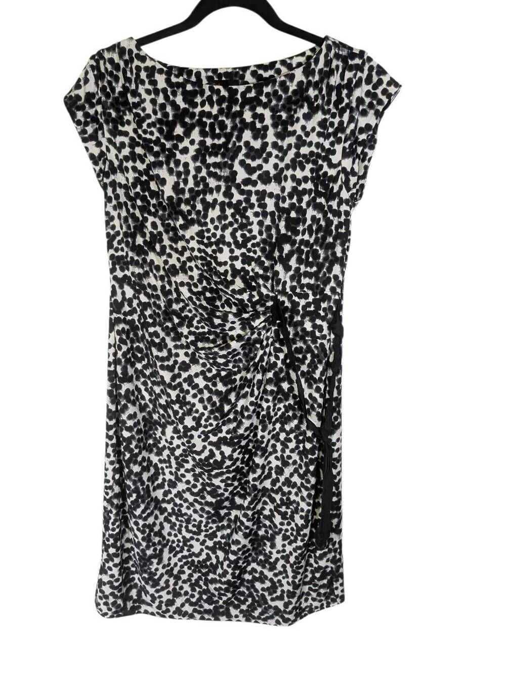 Just Taylor black and white patterned cap-sleeve dress with ruched side Women's
